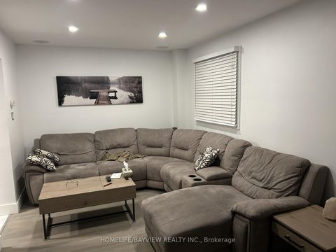 Photo 5 at 999 Anna Maria Avenue, Alcona, Innisfil