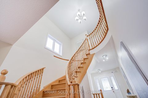 Photo 4 at 16 Lealinds Road, Patterson, Vaughan