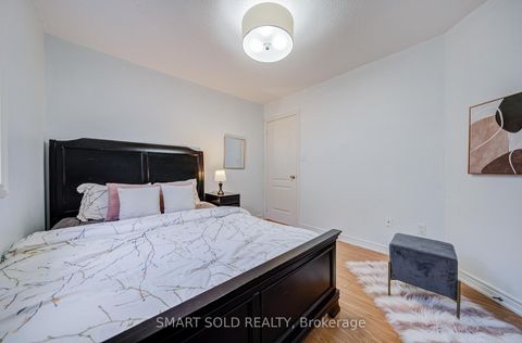 Photo 26 at 16 Lealinds Road, Patterson, Vaughan