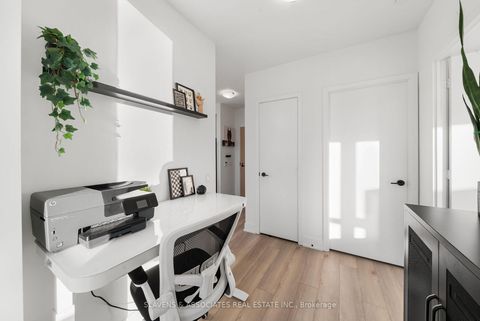 Photo 8 at 720 - 60 George Butchart Drive, CFB, Toronto