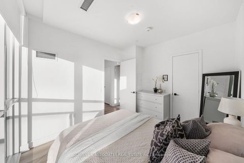 Photo 12 at 720 - 60 George Butchart Drive, CFB, Toronto