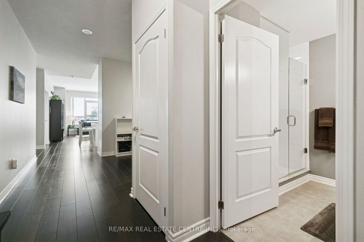 Photo 4 at 604 - 3865 Lake Shore Boulevard W, Long Branch, Toronto