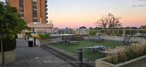 Photo 29 at 604 - 3865 Lake Shore Boulevard W, Long Branch, Toronto