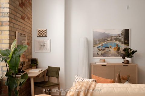 Photo 3 at 321 - 955 Queen Street W, Niagara, Toronto