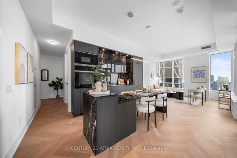 Photo 8 at 6209 - 11 Yorkville Avenue, Annex, Toronto