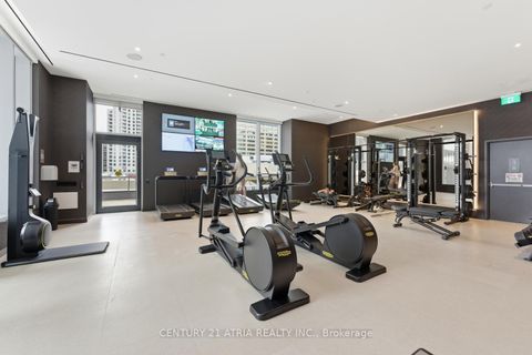 Photo 33 at 6209 - 11 Yorkville Avenue, Annex, Toronto