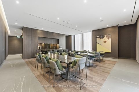 Photo 37 at 6209 - 11 Yorkville Avenue, Annex, Toronto