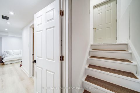 Photo 27 at 158 Dawlish Avenue, Aurora Highlands, Aurora