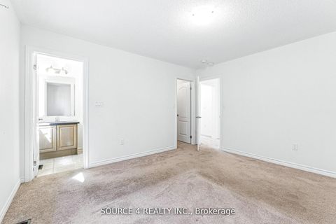 Photo 26 at 376 Danny Wheeler Boulevard, Keswick North, Georgina