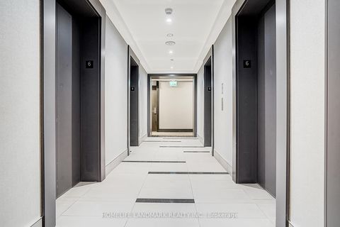 Photo 2 at 606 - 403 Church Street, Yonge Corridor, Toronto