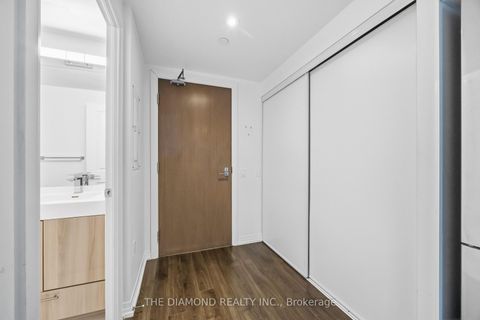 Photo 5 at 606 - 251 Jarvis Street, South St. James Town, Toronto