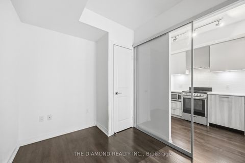 Photo 23 at 606 - 251 Jarvis Street, South St. James Town, Toronto