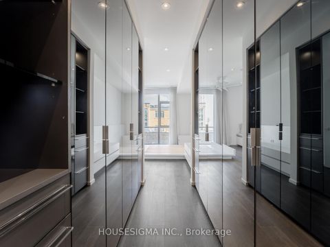 Photo 15 at 15 - 850 Richmond Street W, Niagara, Toronto