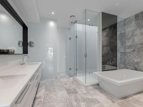 Photo 17 at 15 - 850 Richmond Street W, Niagara, Toronto