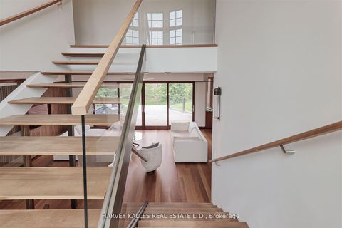 Photo 21 at 89 Kingsway Crescent, Kingsway South, Toronto