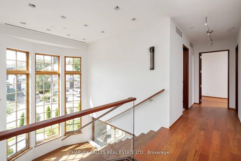 Photo 22 at 89 Kingsway Crescent, Kingsway South, Toronto