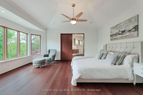 Photo 24 at 89 Kingsway Crescent, Kingsway South, Toronto