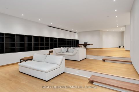 Photo 33 at 89 Kingsway Crescent, Kingsway South, Toronto