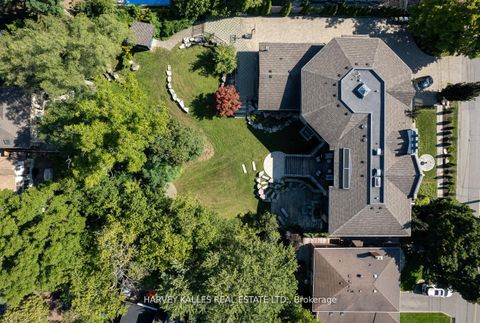 Photo 45 at 89 Kingsway Crescent, Kingsway South, Toronto