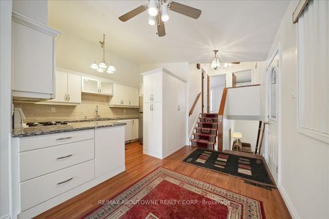 Photo 7 at 72 Dogwood Crescent, Bendale, Toronto