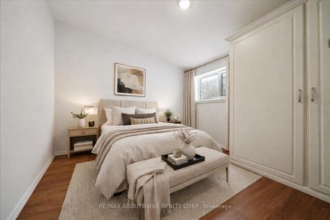 Photo 14 at 72 Dogwood Crescent, Bendale, Toronto