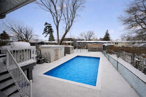 Photo 26 at 72 Dogwood Crescent, Bendale, Toronto