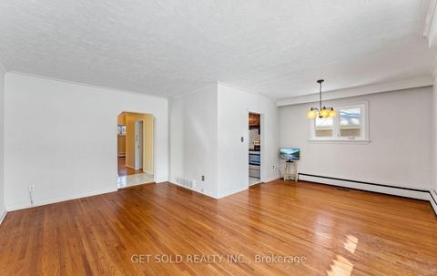 Photo 13 at 18 Hinton Road, Kipling, Toronto