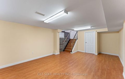 Photo 29 at 18 Hinton Road, Kipling, Toronto