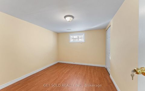 Photo 31 at 18 Hinton Road, Kipling, Toronto