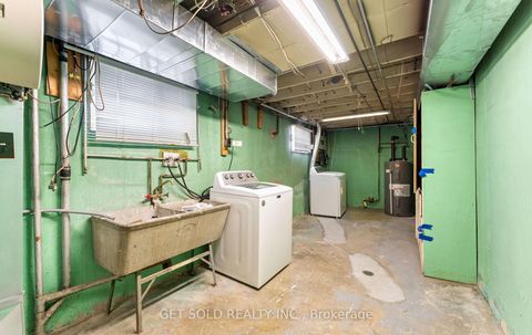 Photo 33 at 18 Hinton Road, Kipling, Toronto