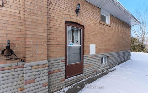 Photo 35 at 18 Hinton Road, Kipling, Toronto