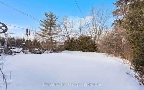 Photo 37 at 18 Hinton Road, Kipling, Toronto