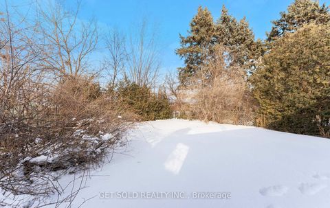 Photo 38 at 18 Hinton Road, Kipling, Toronto