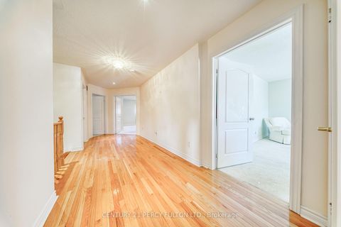 Photo 22 at 117 Maroon Drive, Oak Ridges Lake Wilcox, Richmond Hill