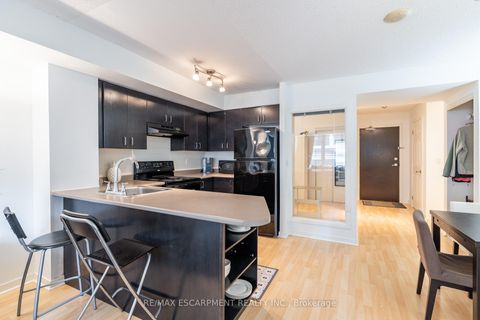 Photo 10 at 208 - 76 Shuter Street, Yonge Corridor, Toronto