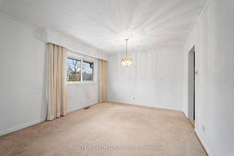 Photo 6 at 9 Eastpark Boulevard E, Woburn, Toronto