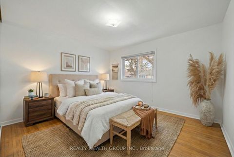 Photo 9 at 9 Eastpark Boulevard E, Woburn, Toronto