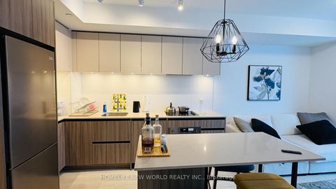 Photo 5 at B-208 - 7950 Bathurst Street, Beverley Glen, Vaughan