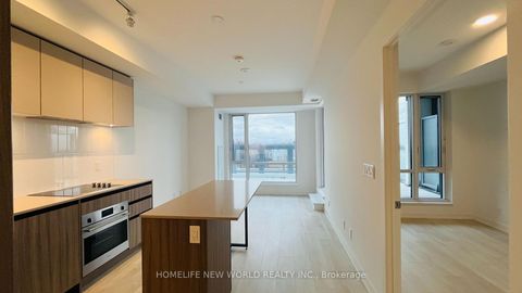 Photo 13 at B-208 - 7950 Bathurst Street, Beverley Glen, Vaughan