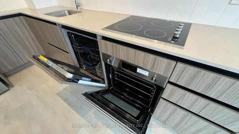 Photo 33 at B-208 - 7950 Bathurst Street, Beverley Glen, Vaughan