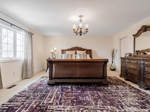 Photo 21 at 12 Barberry Crescent, Oak Ridges, Richmond Hill