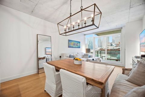 Photo 13 at 1013 - 333 Adelaide Street E, Moss Park, Toronto