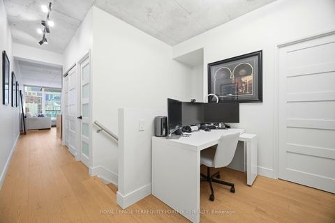 Photo 20 at 1013 - 333 Adelaide Street E, Moss Park, Toronto