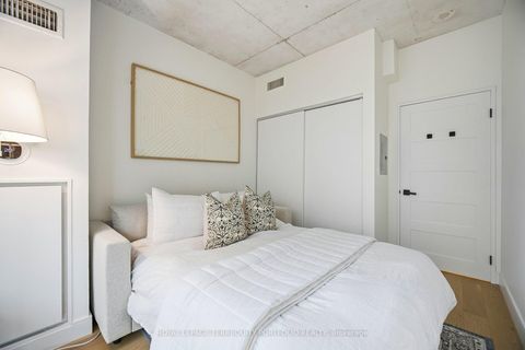 Photo 27 at 1013 - 333 Adelaide Street E, Moss Park, Toronto