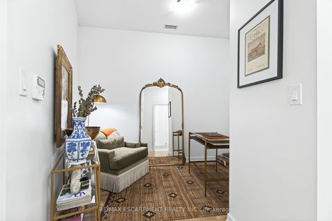 Photo 7 at 216 - 50 Ordnance Street, Niagara, Toronto