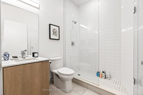 Photo 11 at 216 - 50 Ordnance Street, Niagara, Toronto