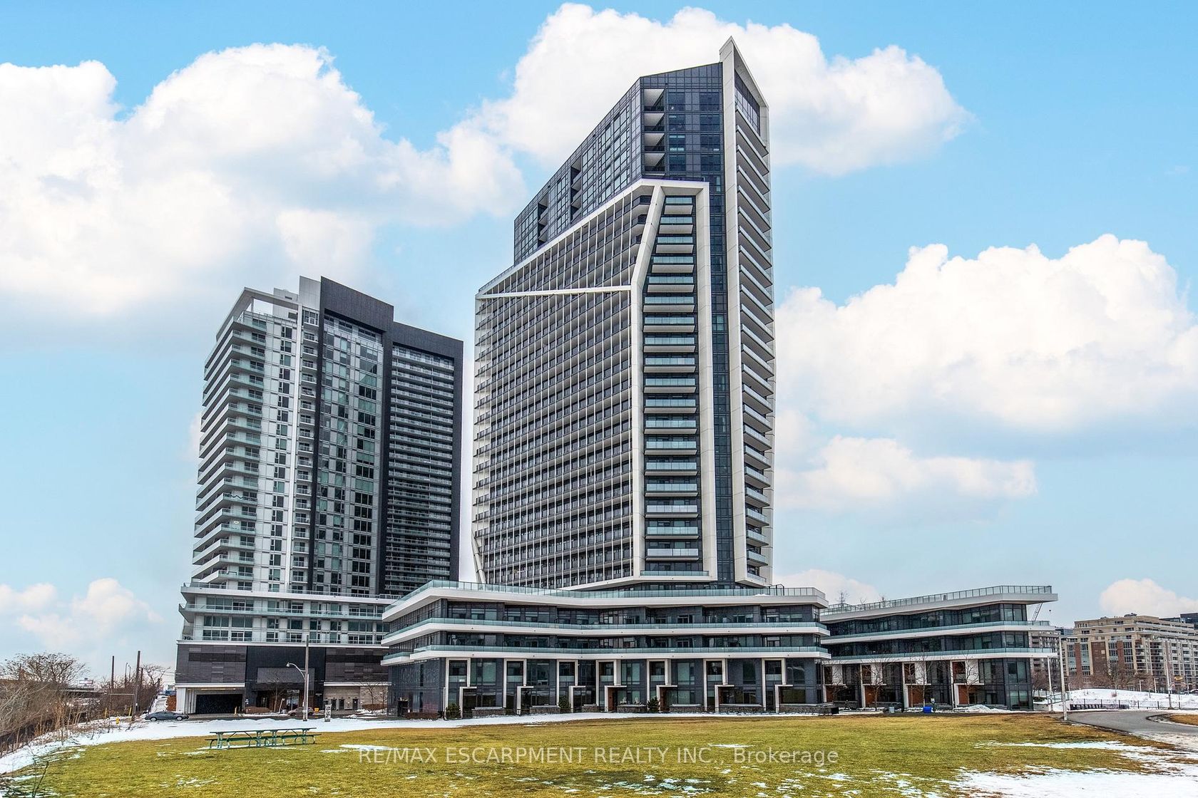 216 - 50 Ordnance Street, Niagara, Toronto photo 8