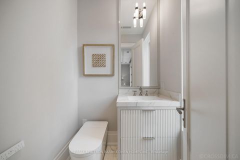 Photo 22 at 117 Yonge Boulevard, Nortown, Toronto