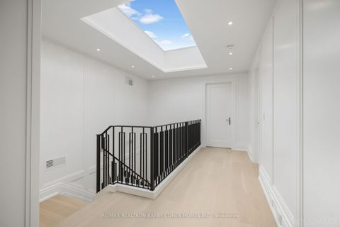 Photo 34 at 117 Yonge Boulevard, Nortown, Toronto