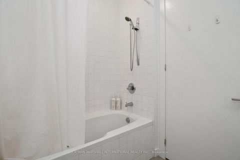 Photo 16 at 309 - 19 Brant Street, Waterfront Communities C1, Toronto